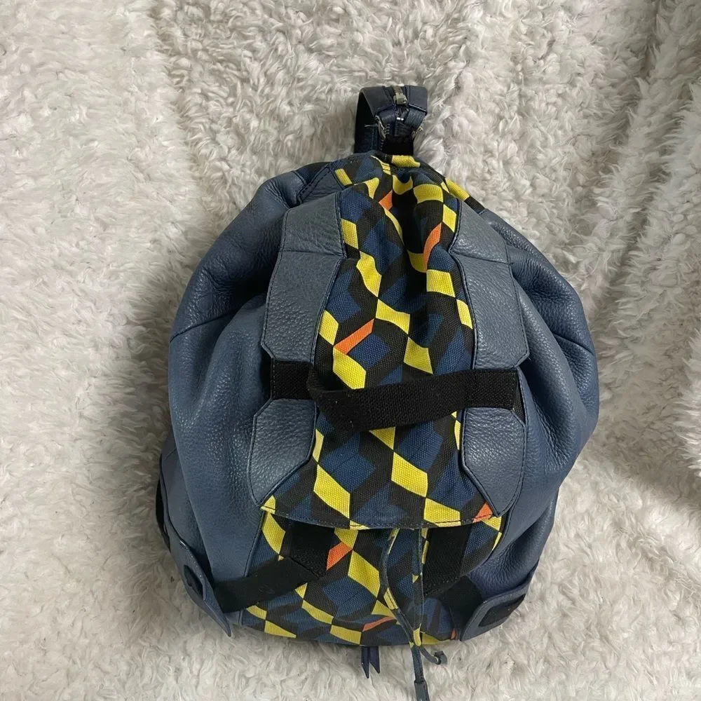 Schuyler & Sons Philadelphia leather Bleu & multi color backpack/Sling b…